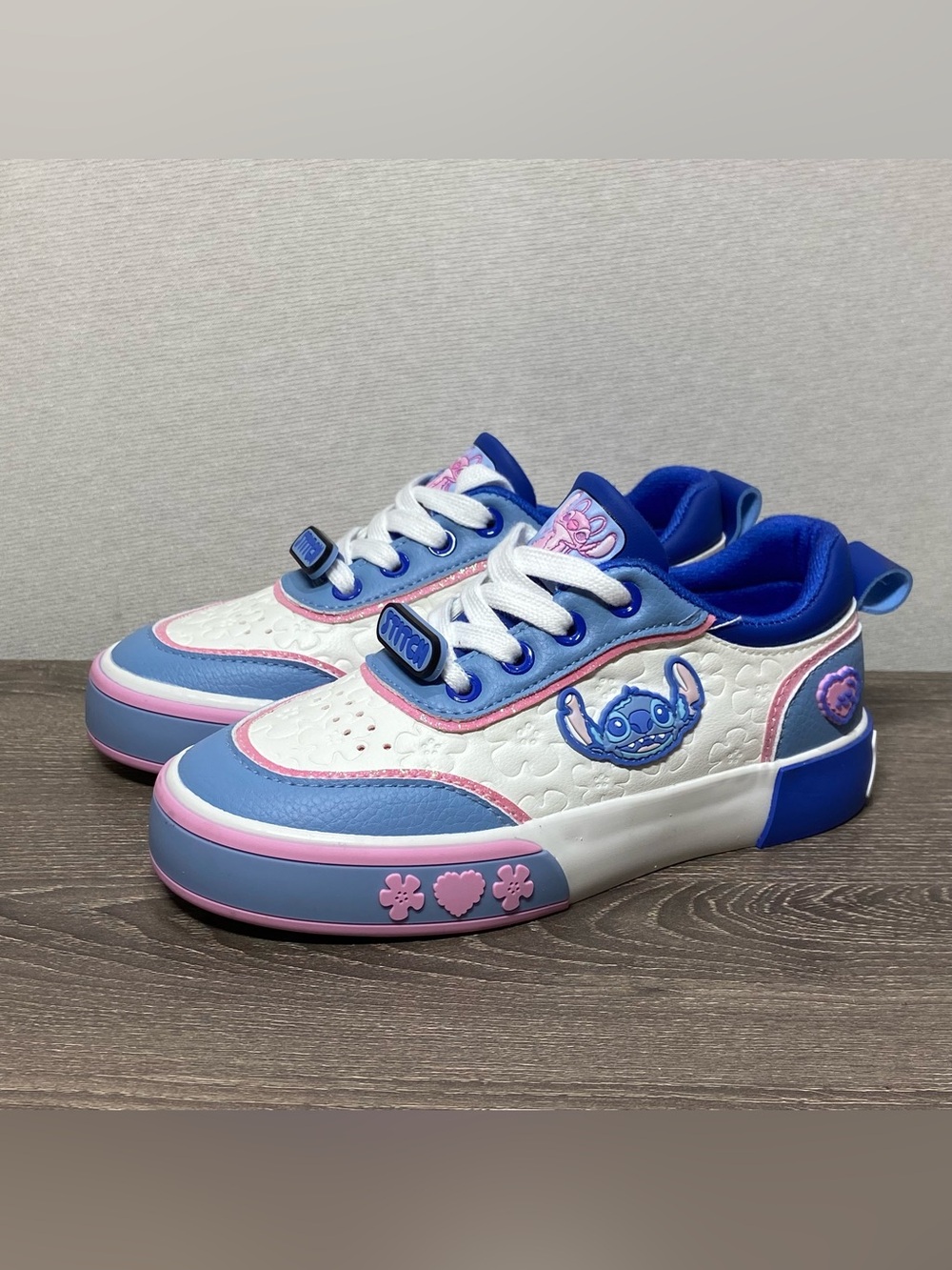 NEW DISNEY Lilo & Stitch Girls Aloha Blue Pink Shoes Size 13